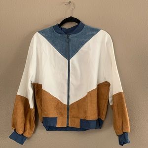 Lightweight multicolored zip up